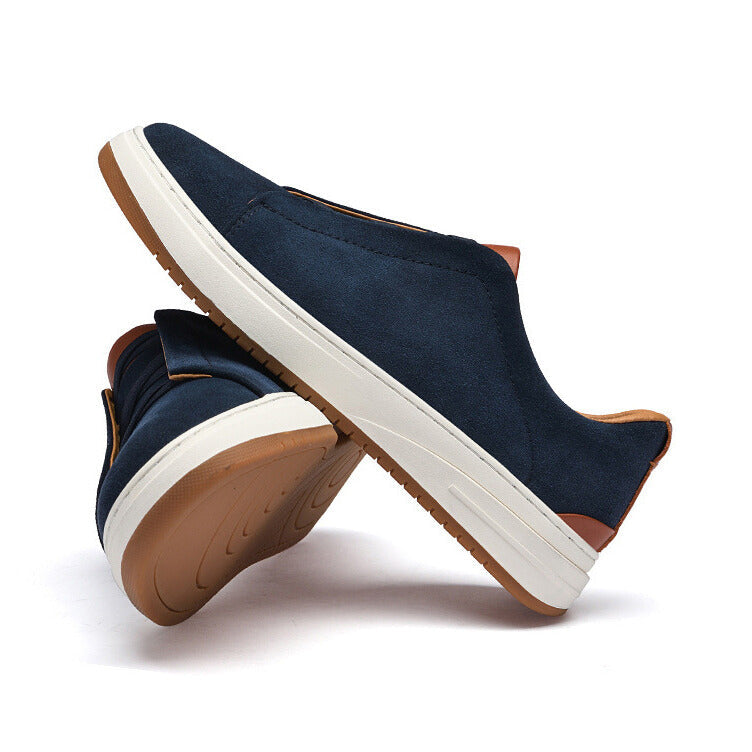 Uffe | MEESTELE NAHKSIKUD SLIP-ON KINGAD