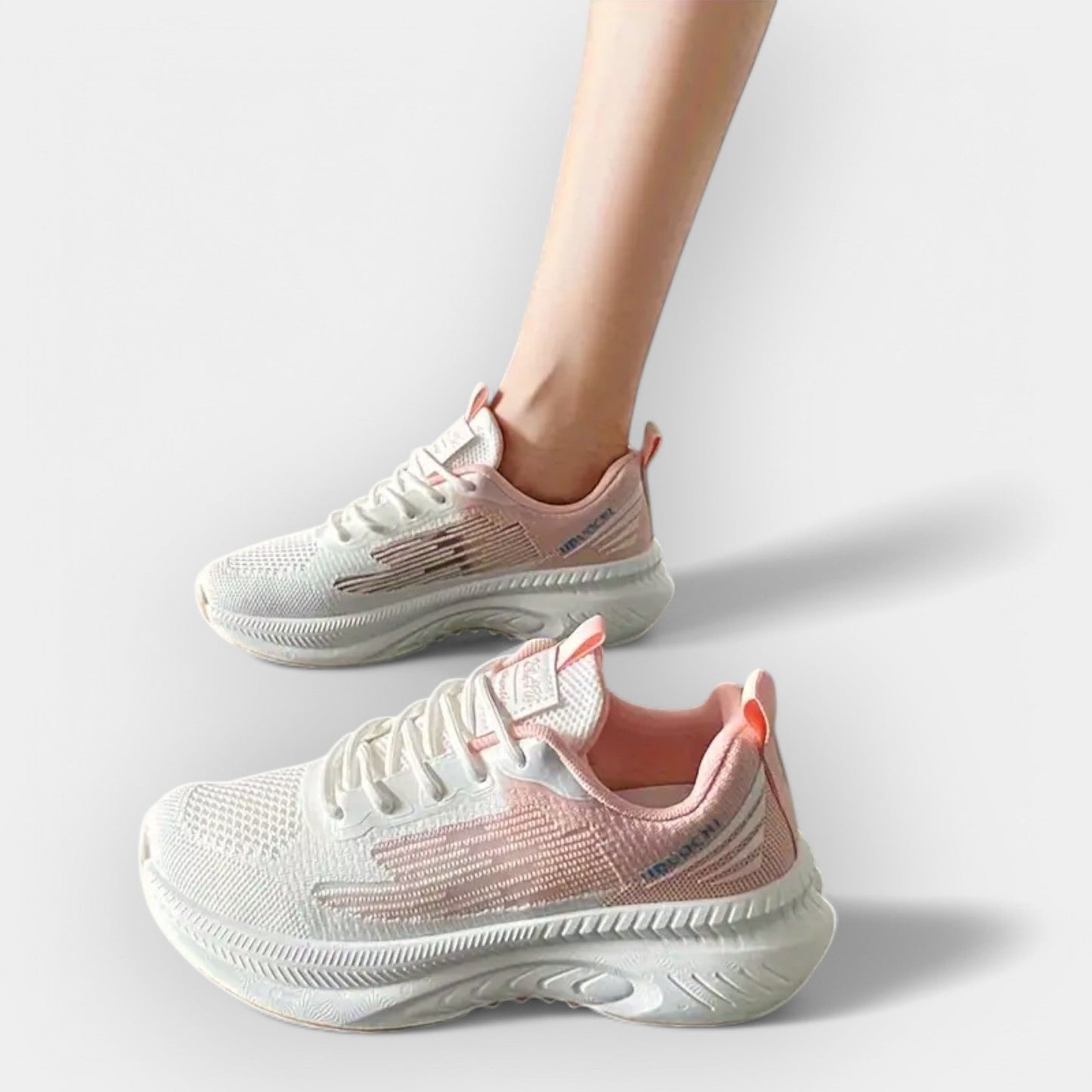 Zara | Anatoomilised spordijalatsid