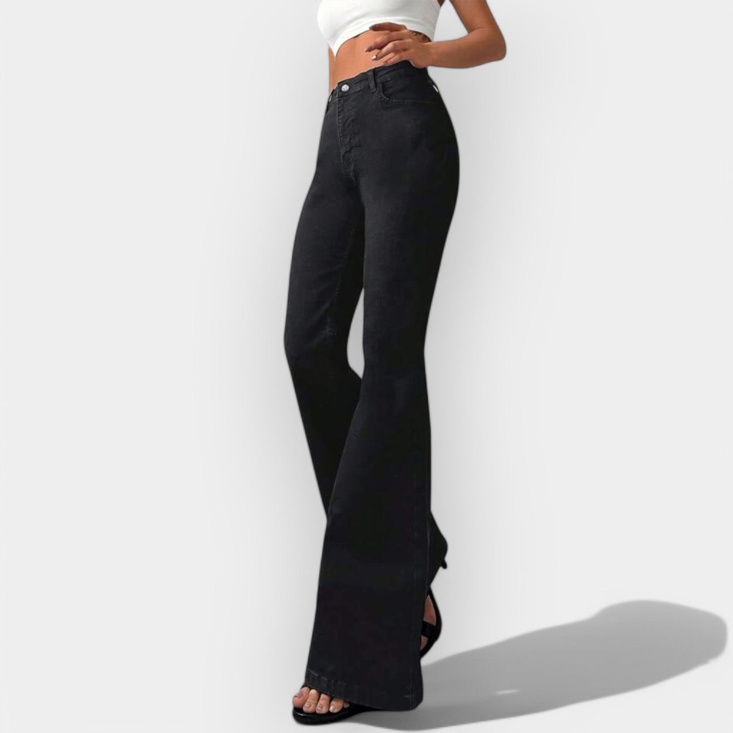 Irina | Kõrge vöökohaga bootcut-teksad