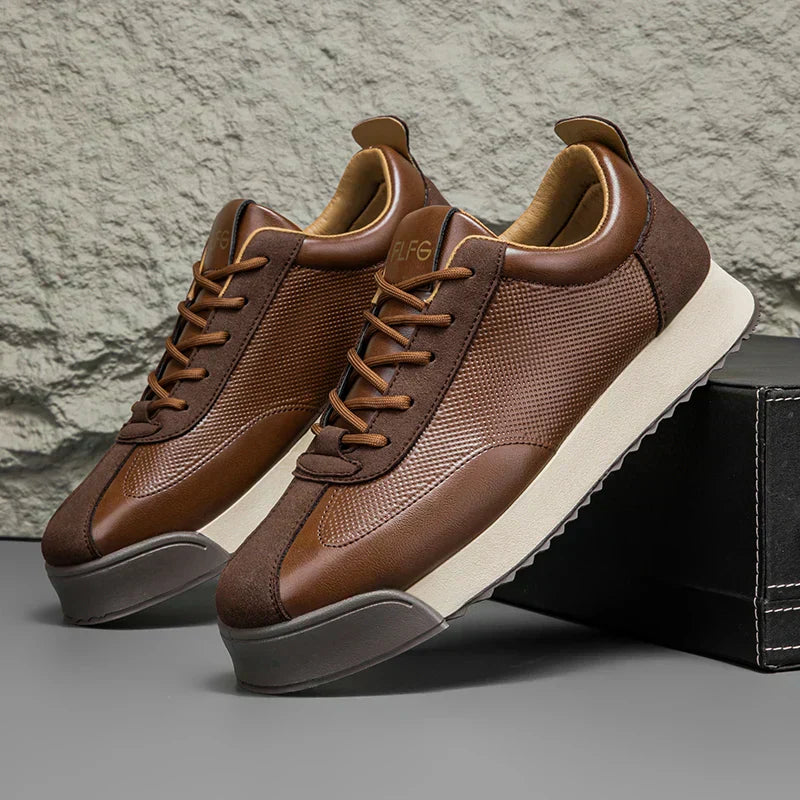 Patrik | ELEGANTSED MEESTE NAHKSAAPAD