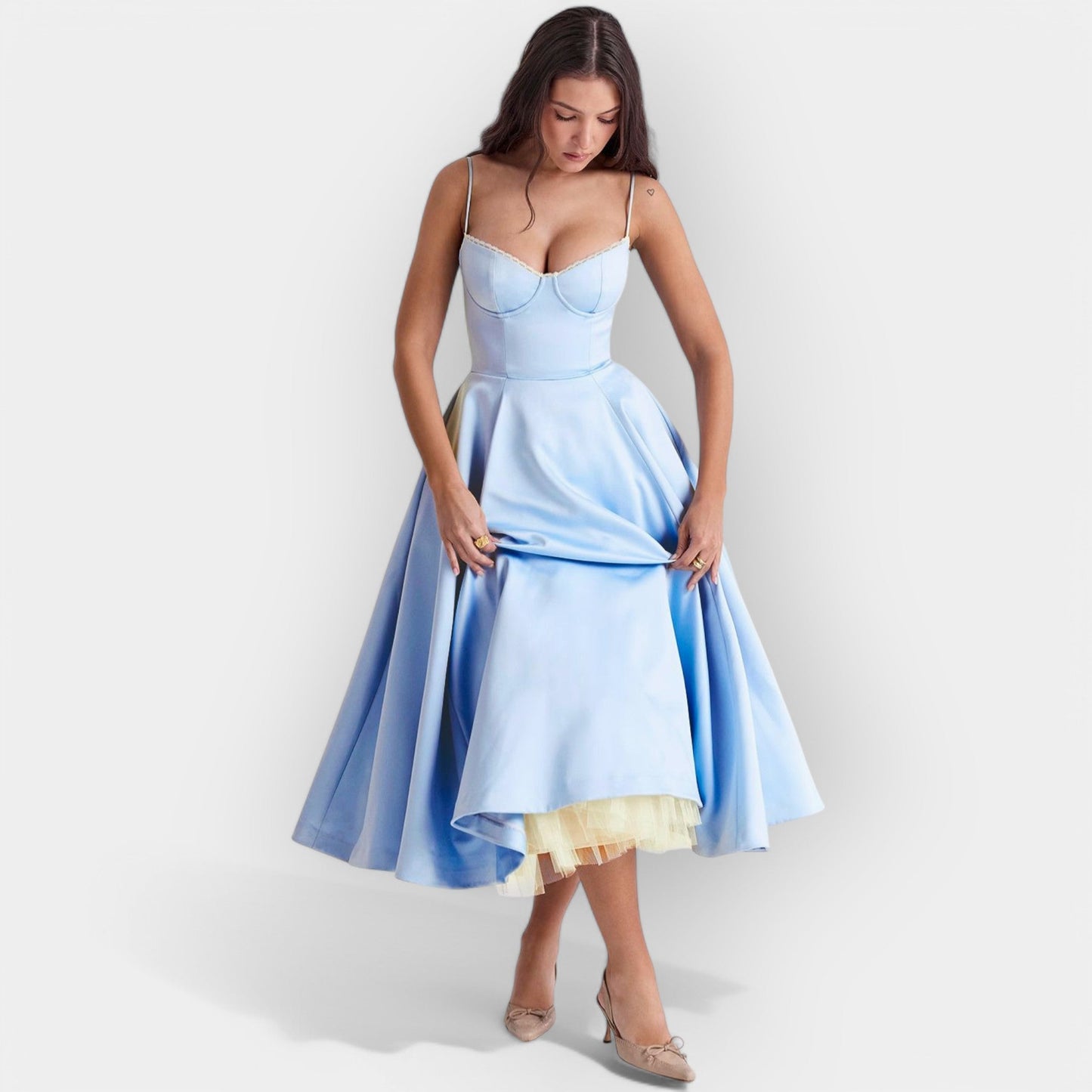 Olivia | Elegantne joonega midi kleit