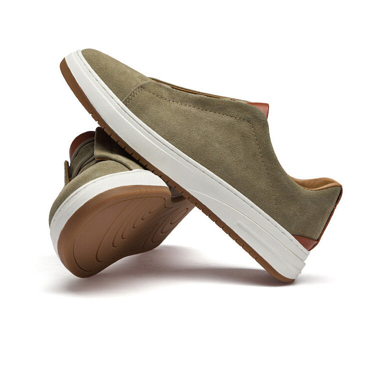 Uffe | MEESTELE NAHKSIKUD SLIP-ON KINGAD