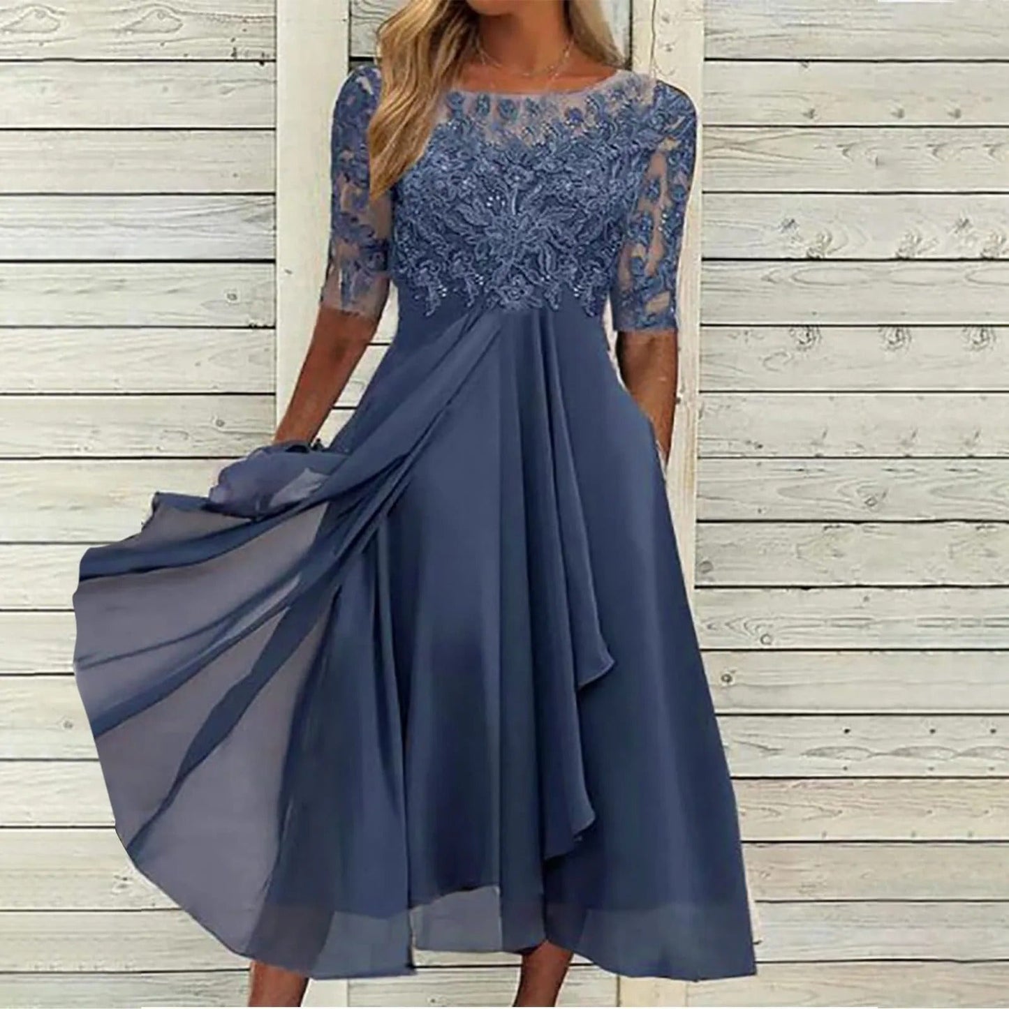Puck | Elegantsed Midi-kleit Lace'ist