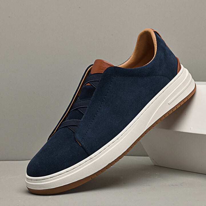 Uffe | MEESTELE NAHKSIKUD SLIP-ON KINGAD
